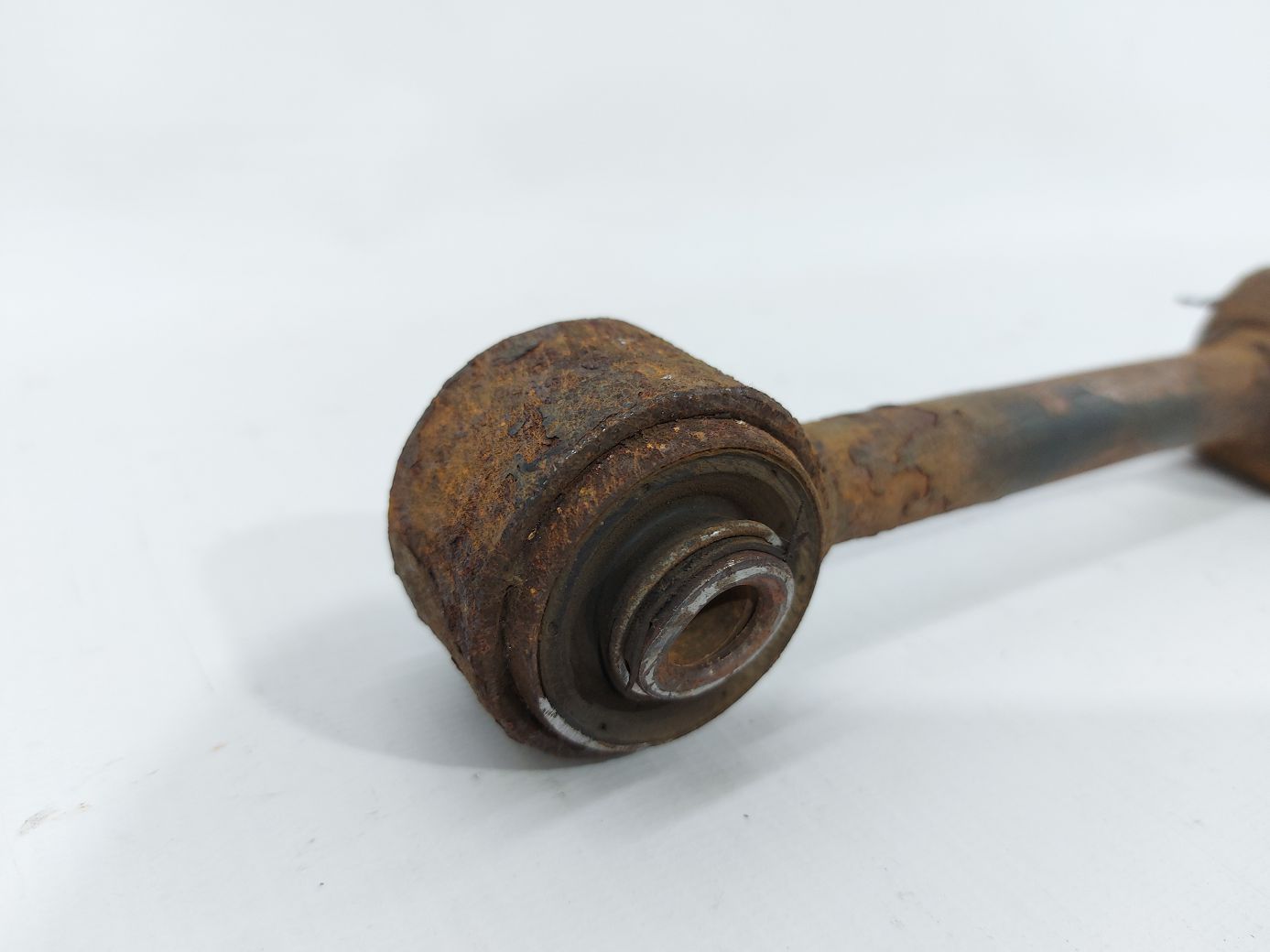 Compass Рычаг задний левый/правый нижний поперечный Jeep Compass 2011-2017 5105270AC Jeep Compass 6