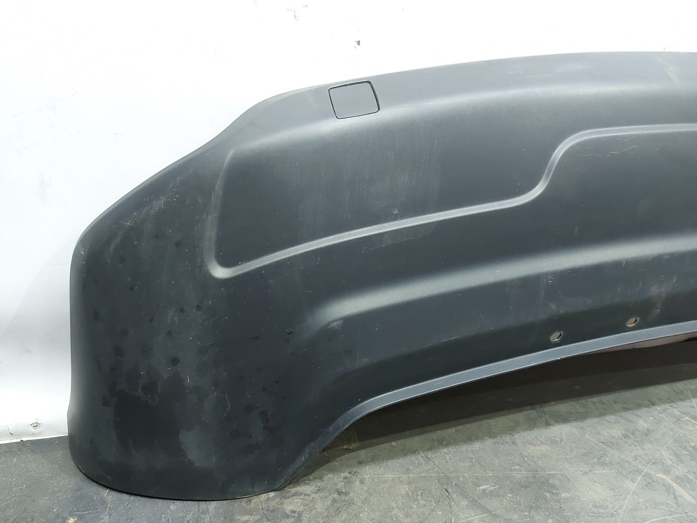 Compass Губа бампера заднего (черная) Jeep Compass 2011-2017 68109901AA Jeep Compass 2