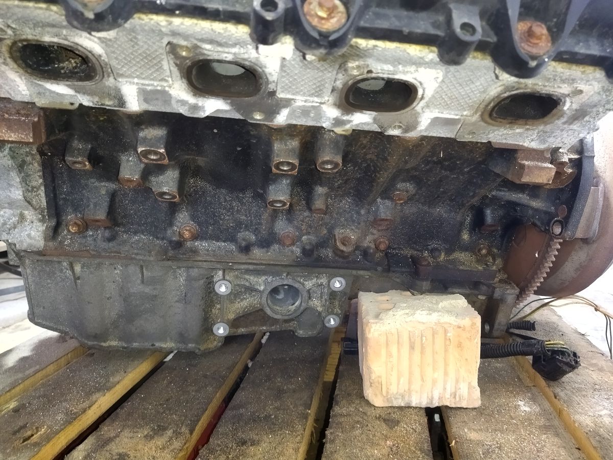 Charger Двигун (голий) Dodge Charger 2013-2016 68450911AA Dodge Charger 17