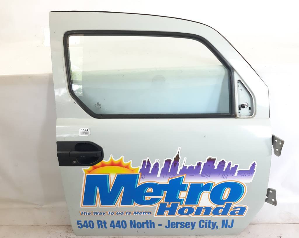Element. Двері передні права Honda Element 2003-2011 67010SCVA90ZZ Honda Element