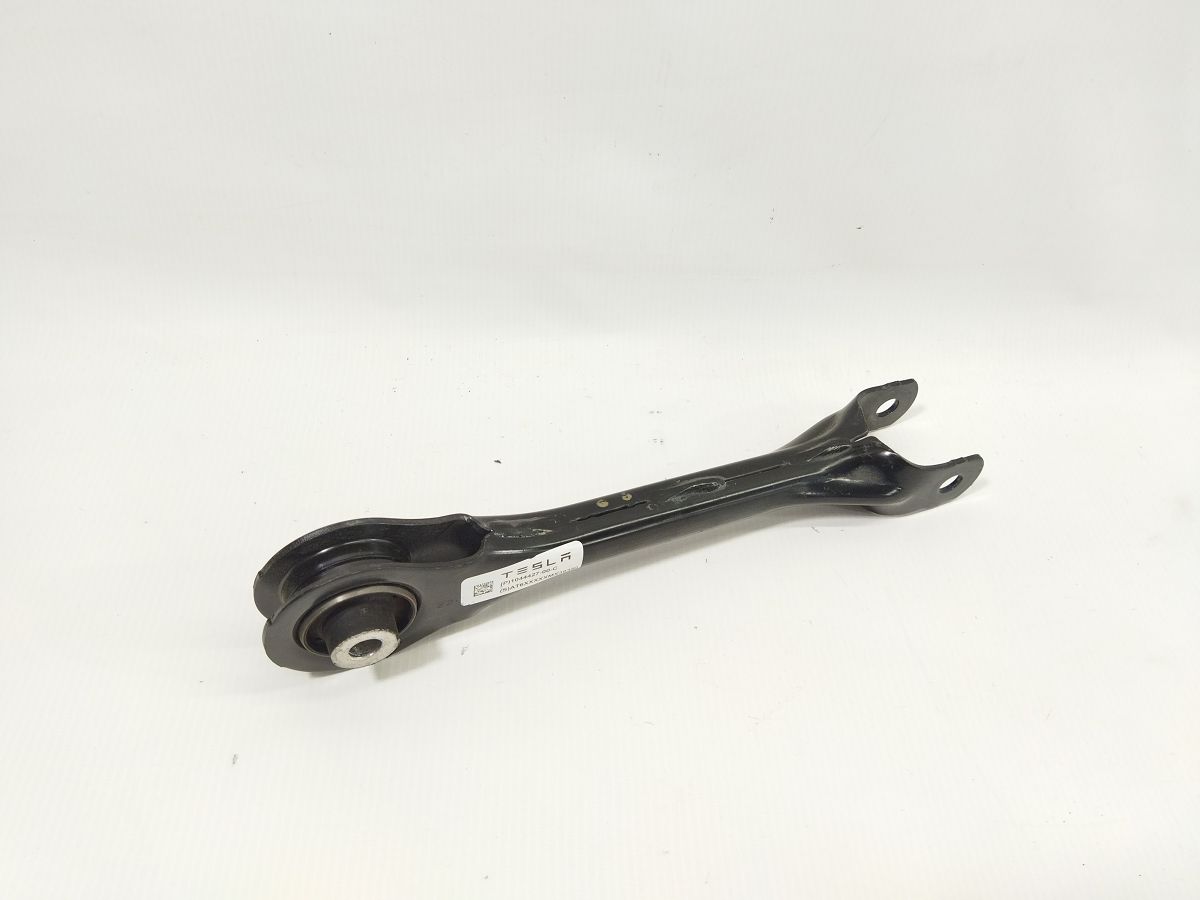 Model 3 Важіль задній лівий/правий верхній поздовжній Tesla Model 3 2020-2024 104442700C Tesla Model 3 4