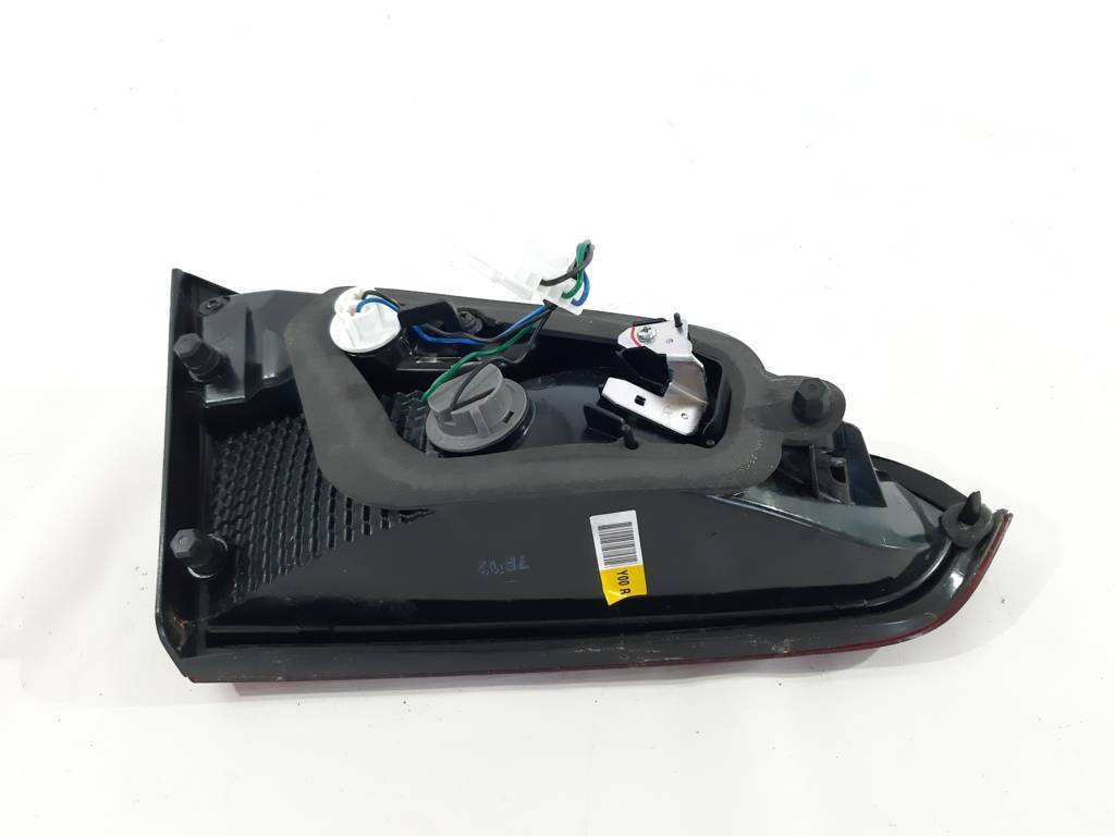 Forte Ліхтар кришки багажника правий Kia Forte 2014-2016 92404A7000 Kia Forte 9