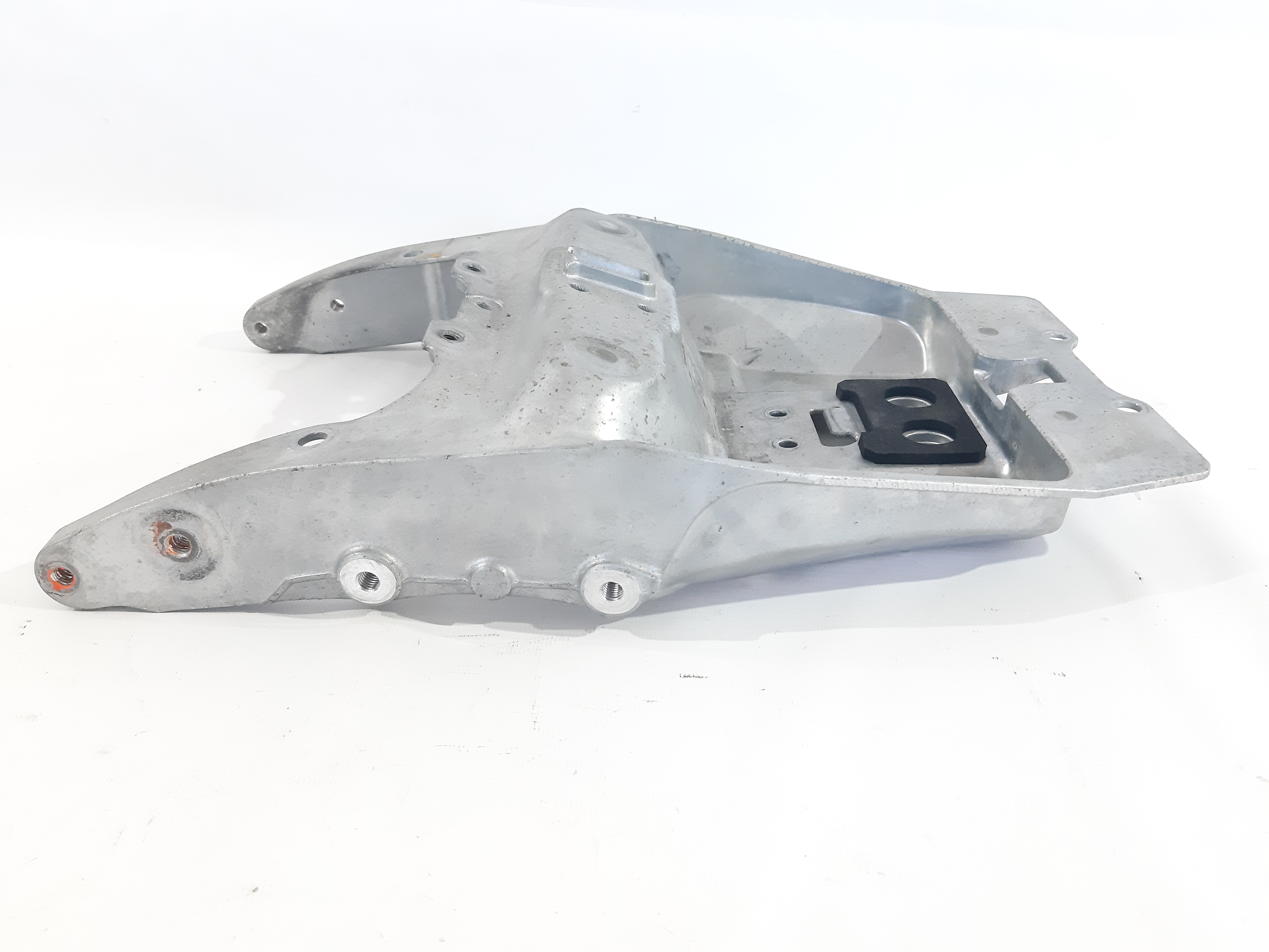 Zx-1000 Підрамник задній Kawasaki ZX-1000 2011-2013 321600635 Kawasaki ZX-1000 4