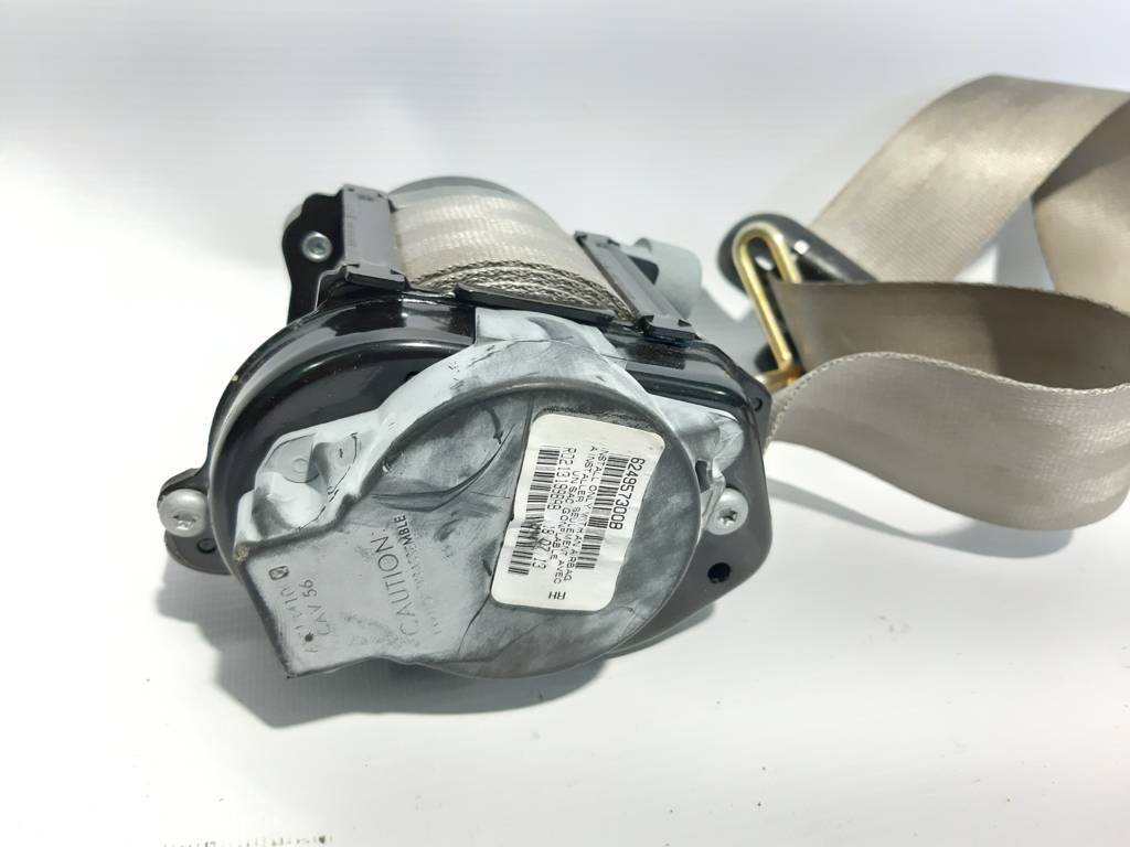 C-max Ремень безопасности передний правый Ford C-Max 2016-2018 DM5Z58611B08AA Ford C-Max 3