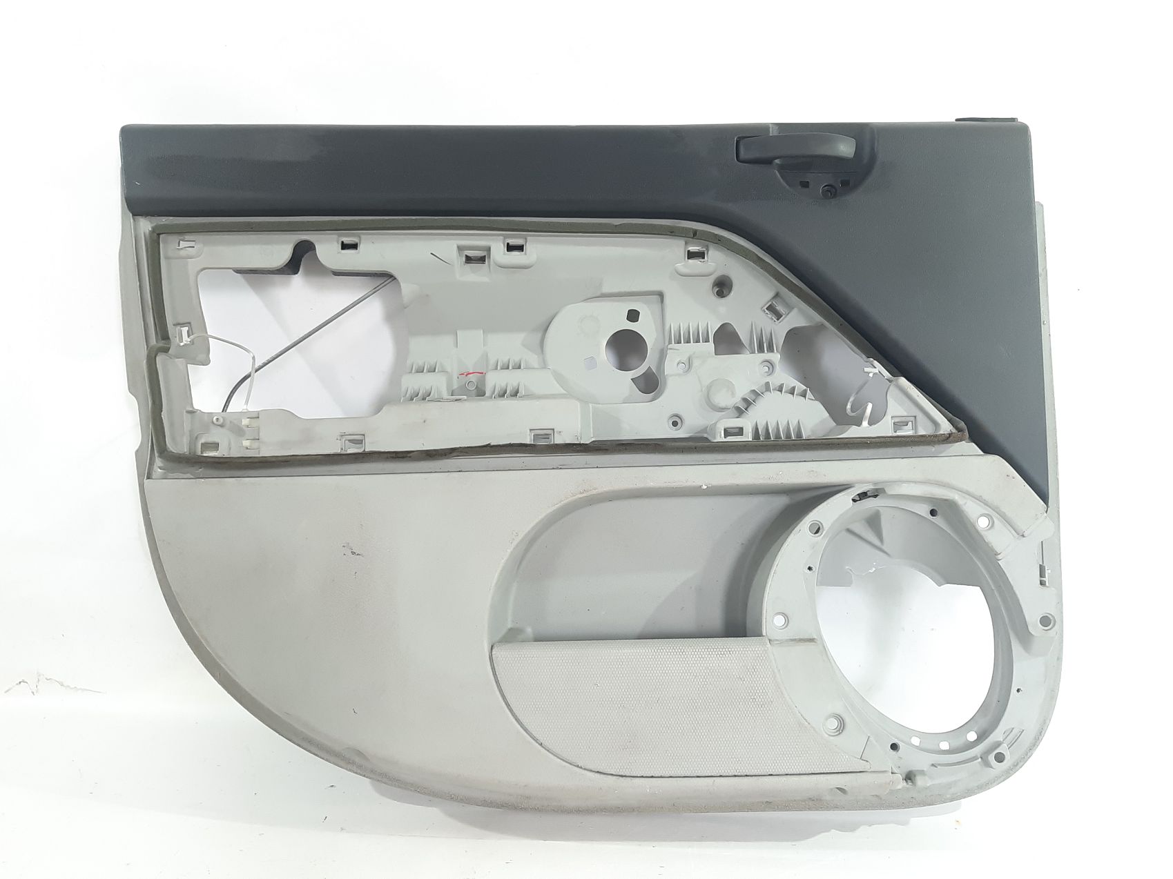 Compass. Карта двери передней левой Jeep Compass 2007-2017 1MB131K2AA Jeep Compass