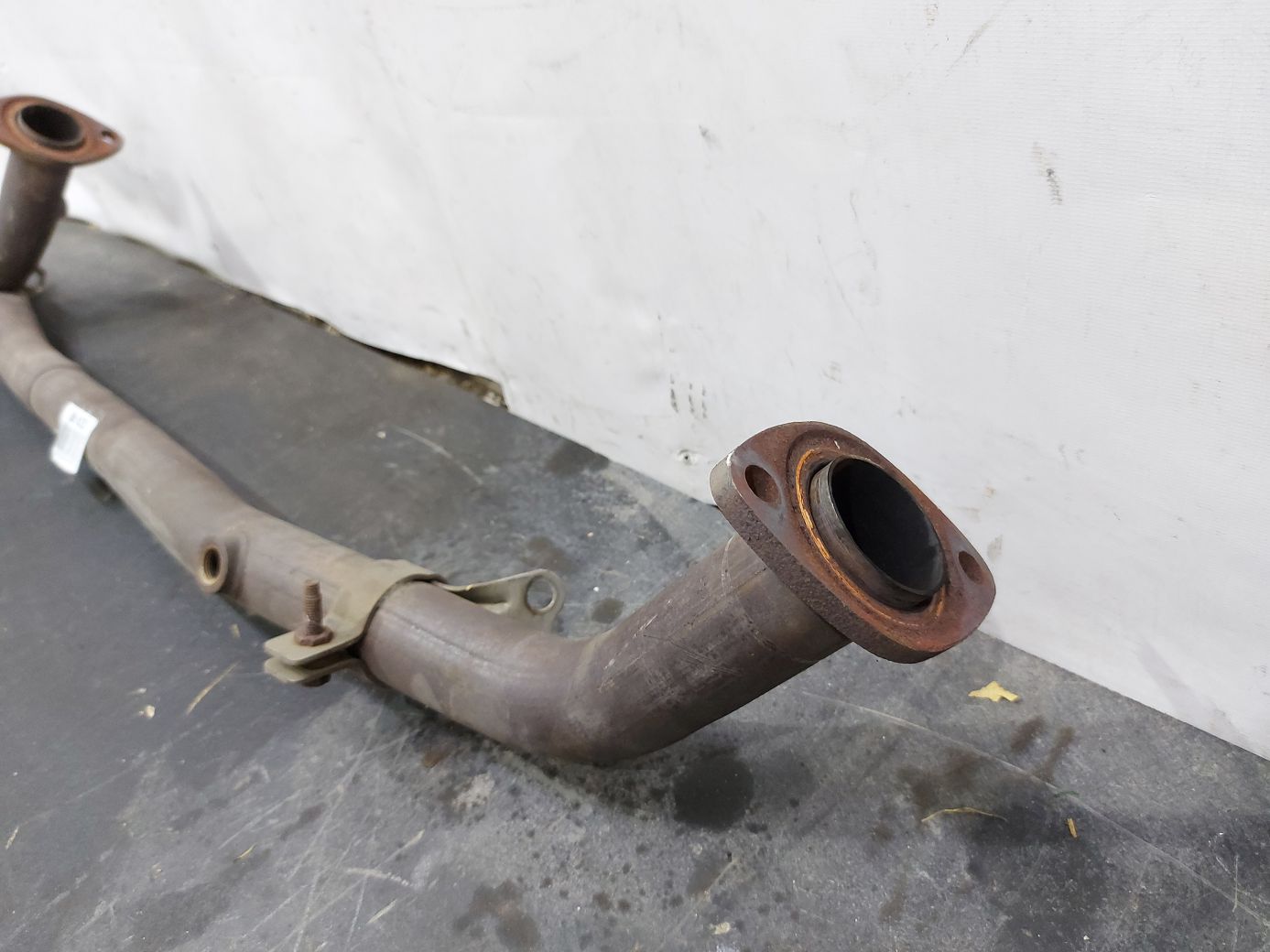 Sienna Вихлопна труба передня частина Toyota SIENNA 2015-2016 174100P281 Toyota SIENNA 2 Sienna Вихлопна труба передня частина Toyota SIENNA 2015-2016 174100P281 Toyota SIENNA 2