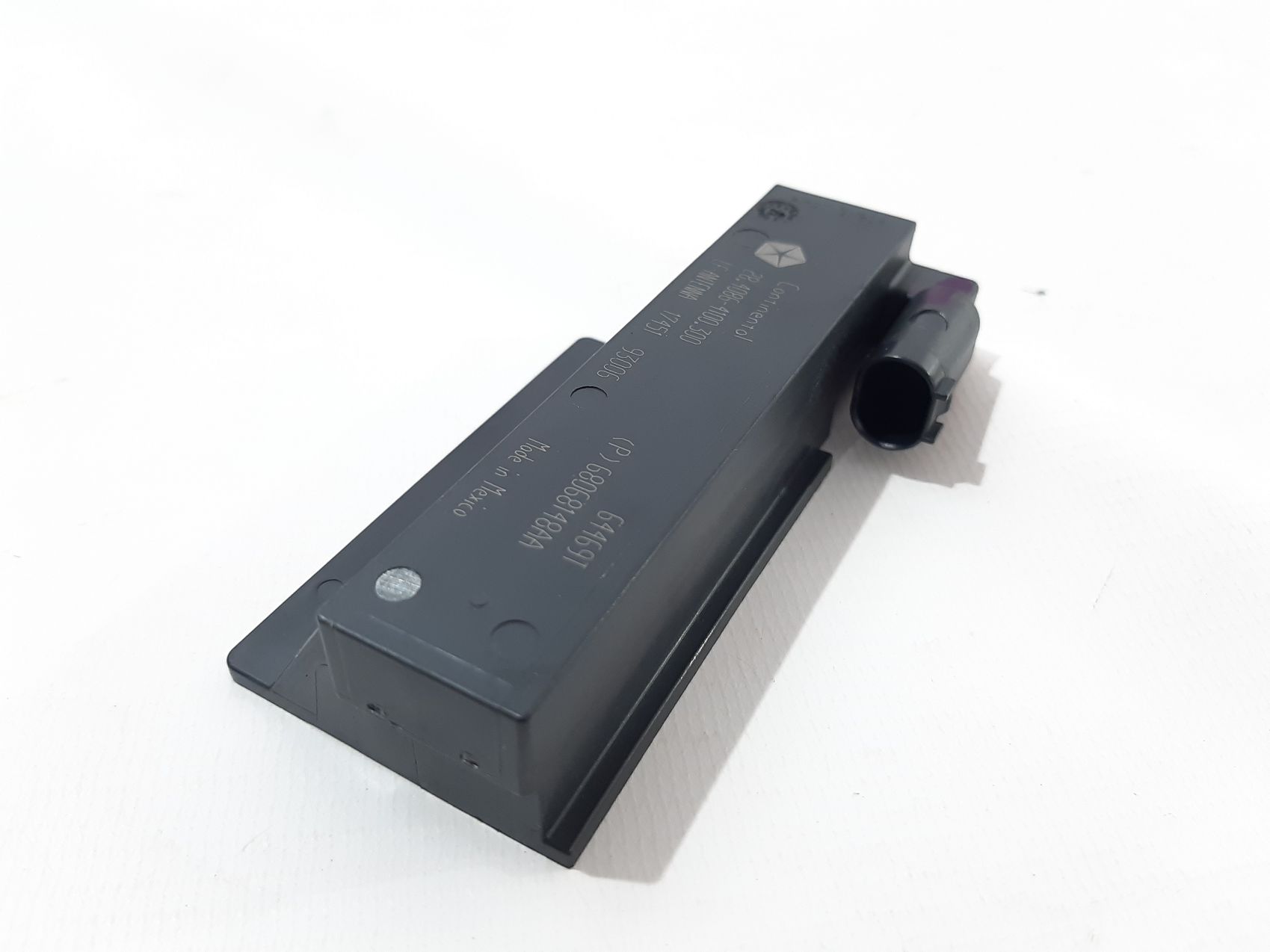 Journey Усилитель антенны Dodge Journey 2012-2018 68068148AA Dodge Journey 10 Journey Усилитель антенны Dodge Journey 2012-2018 68068148AA Dodge Journey 10