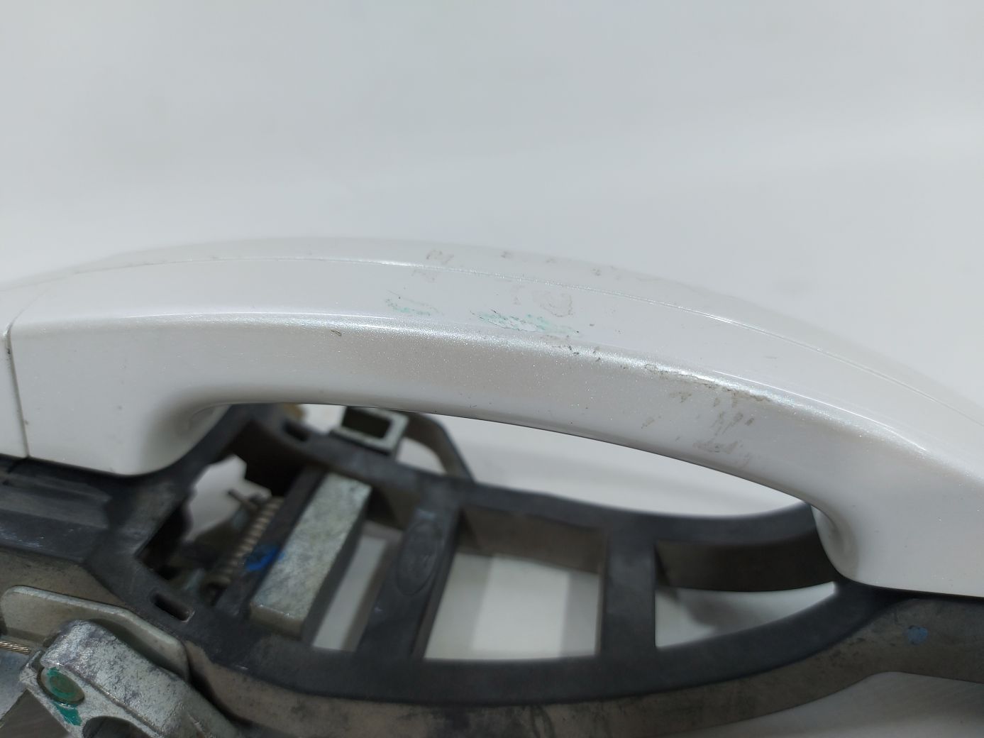 C-max Ручка двери задней левой наружная Ford C-Max 2013-2018 BM5Z5422404BAPTM Ford C-Max 4