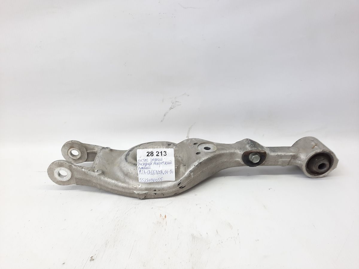 Cadenza. Рычаг задний нижний поперечный правый Kia CADENZA 2014-2016 552203V055 Kia CADENZA