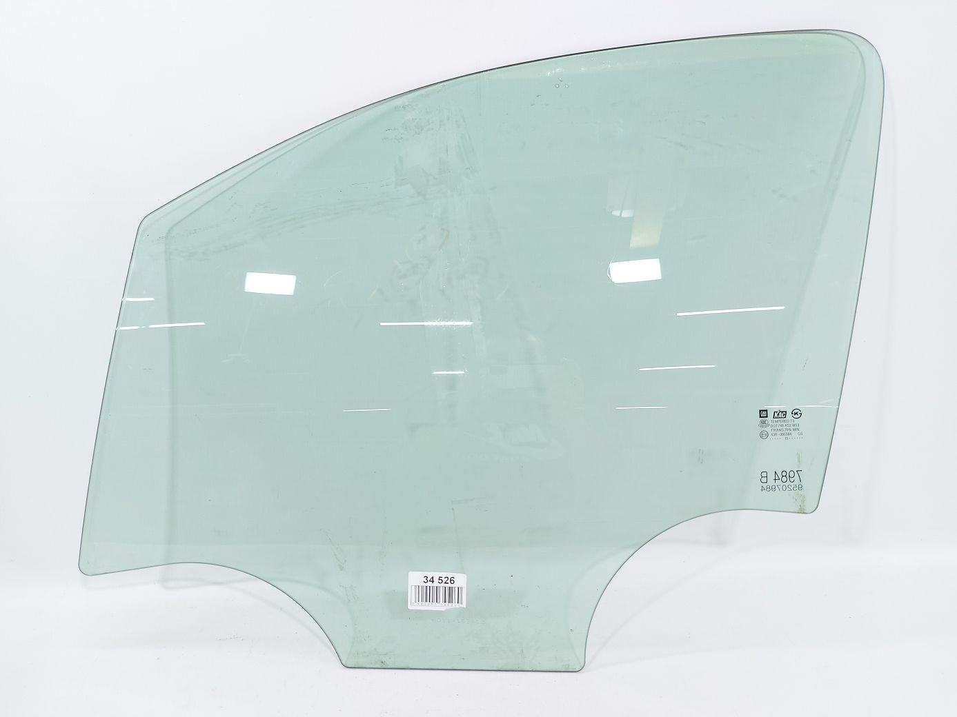 Encore. Стекло двери передней левой Buick Encore 2013-2021 95207984 Buick Encore