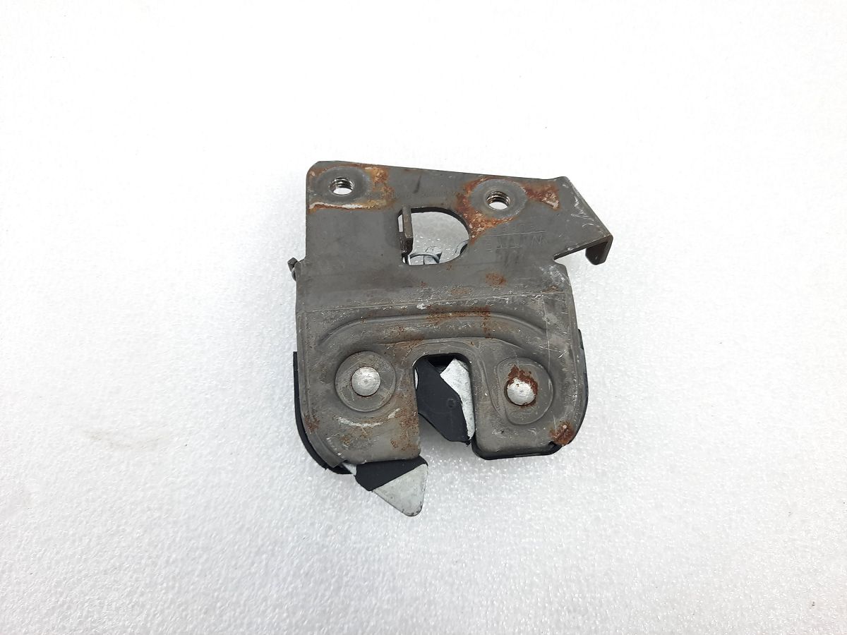 328i xdrive Замок задних сидений правый BMW 328i xDrive 2013-2016 52207112864 BMW 328i xDrive 2