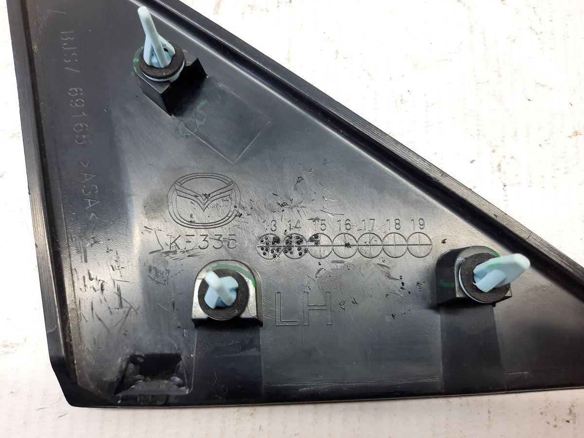 3 Кут дзеркала двері передньої лівої Mazda 3 2014-2018 BJS769165 Mazda 3 4