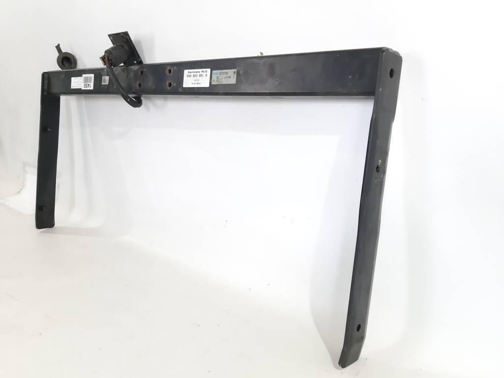 Tiguan Усилитель бампера заднего (фаркоп с розеткой) Volkswagen Tiguan 2009-2017 5N0803881A Volkswagen Tiguan 17