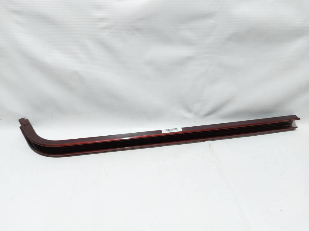 Sienna Напрямна рейка двері задньої правої центральна Toyota SIENNA 2011-2020 68303-08040 Toyota SIENNA 2 Sienna Напрямна рейка двері задньої правої центральна Toyota SIENNA 2011-2020 68303-08040 Toyota SIENNA 2