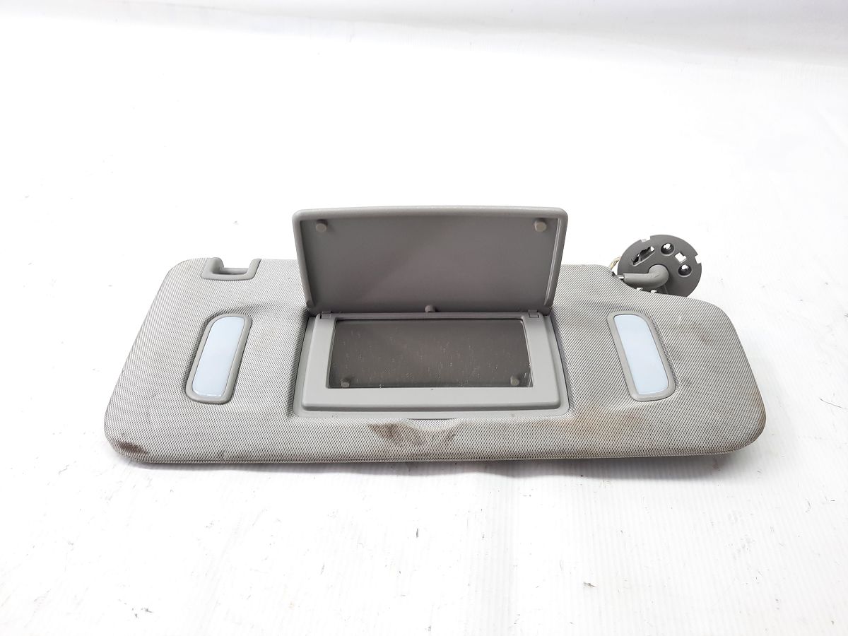 Equinox. Козирок сонцезахисний правий Chevrolet Equinox 2011-2017 23234082 Chevrolet Equinox Equinox. Козирок сонцезахисний правий Chevrolet Equinox 2011-2017 23234082 Chevrolet Equinox