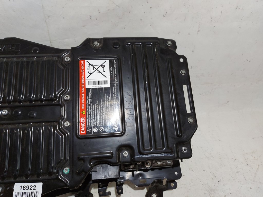 Fusion hybrid Блок батарейный Ford Fusion Hybrid (нерабочий) 2013-2020 HG9Z10B759E Ford Fusion Hybrid 12