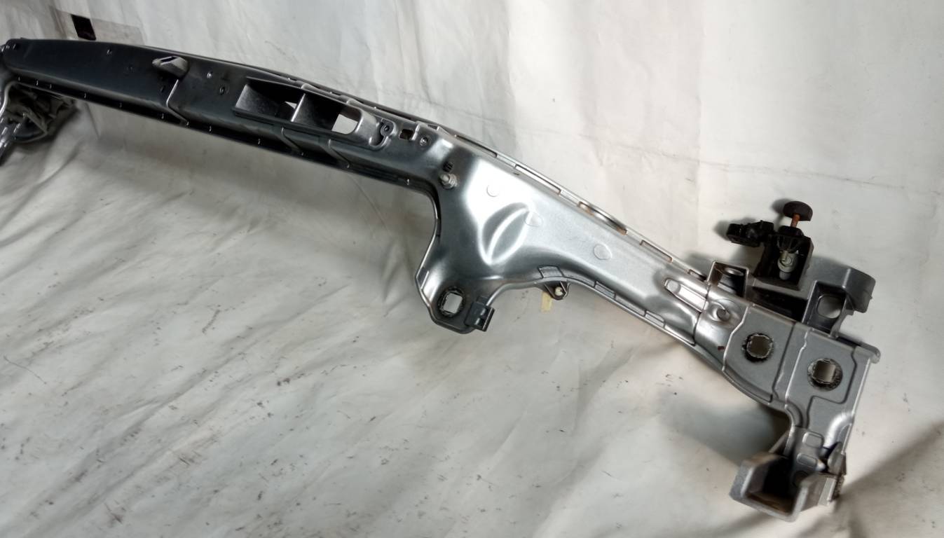 Товари з дефектами Панель телевізора верхня (дефект) Ford Fusion 2013-2016 DS7Z8A284A Ford Fusion 3