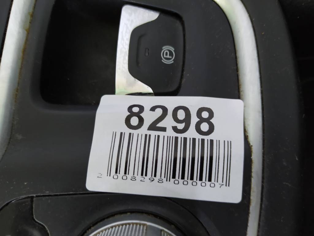 200 limited Центральна консоль Chrysler 200 Limited 2015-2017 5UQ80DX9AB Chrysler 200 Limited 31