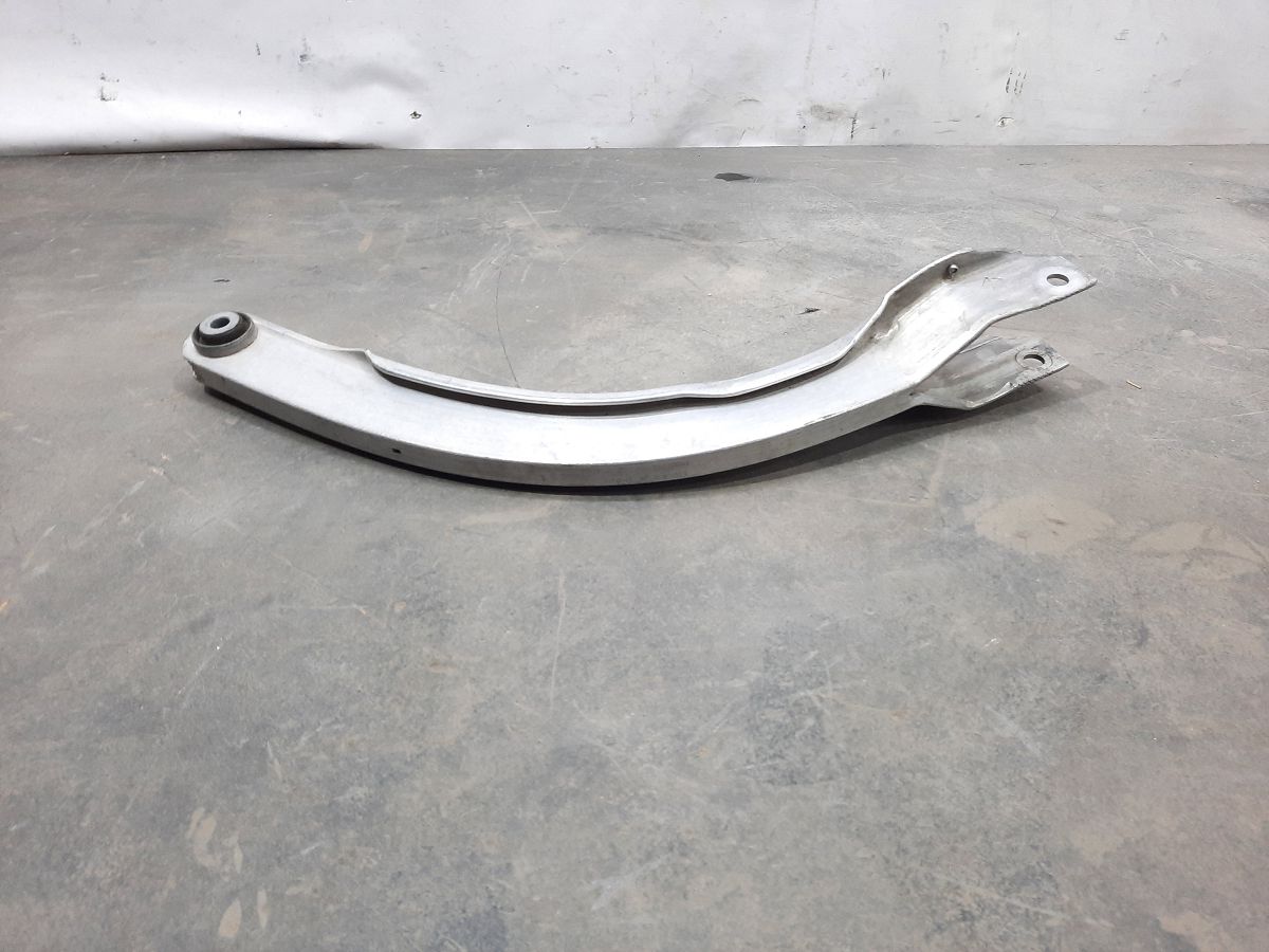 Dart Рычаг задний левый/правый верхний Dodge Dart 2013-2019 5090090AD Dodge Dart 4