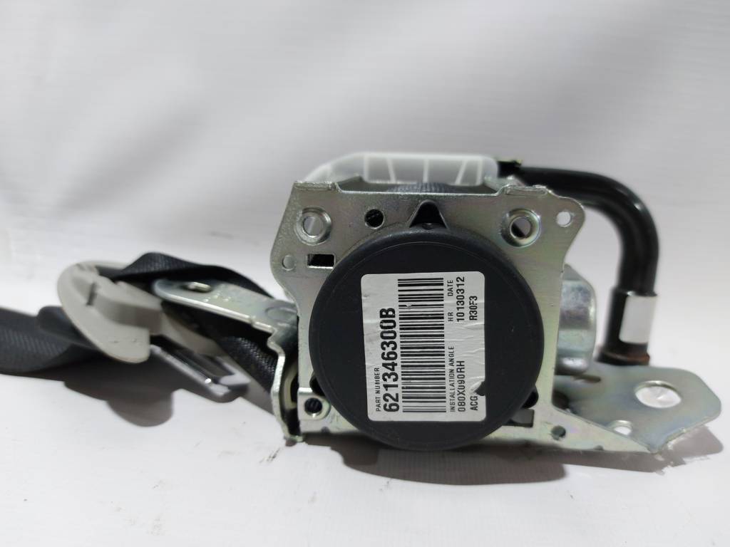 Prius c Ремінь безпеки передній правий Toyota Prius C 2012-2017 7321052823B0 Toyota Prius C 5