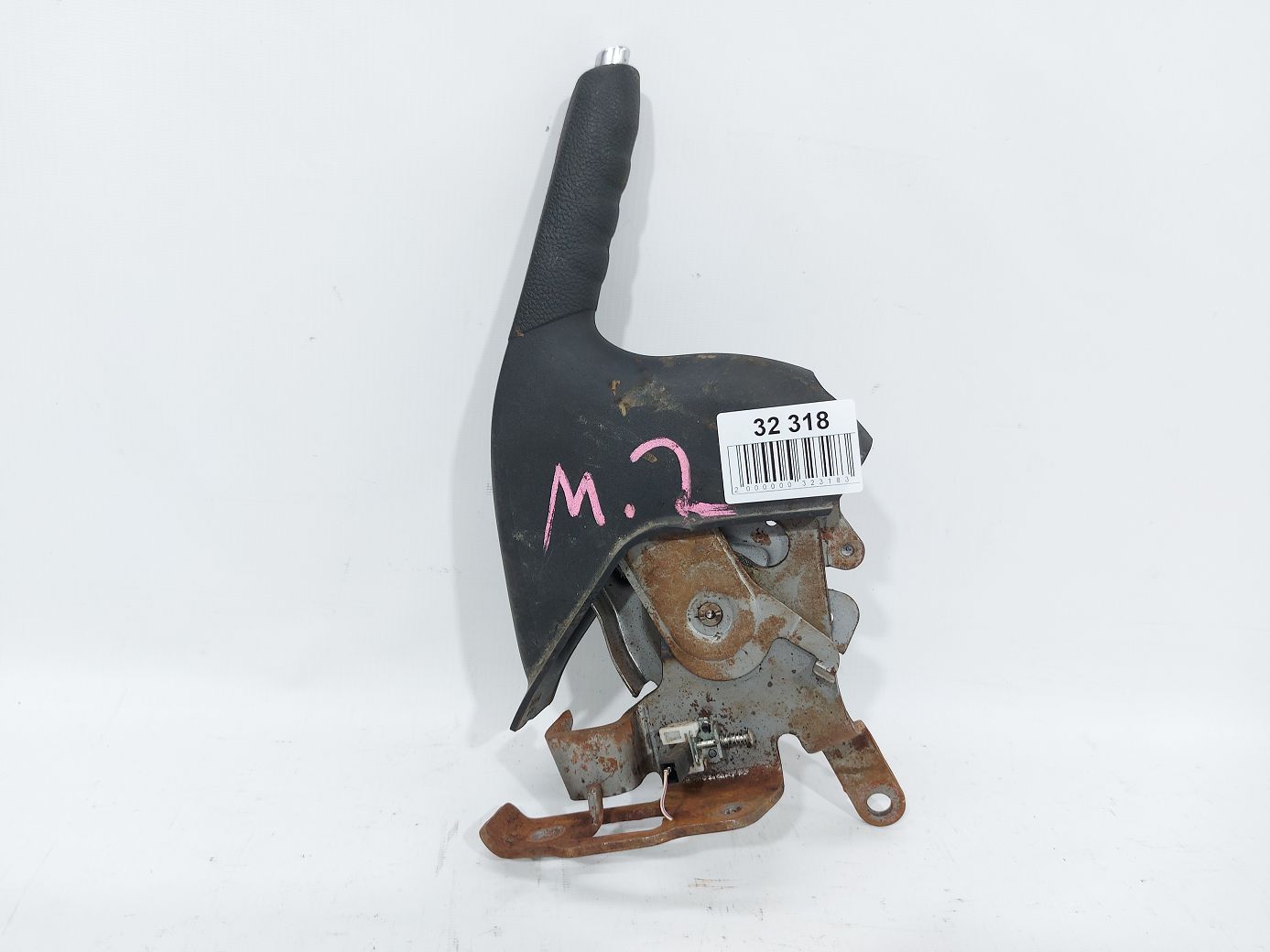 Fiesta sedan. Рычаг стояночного тормоза (кнопка) Ford Fiesta sedan 2014-2019 C1BZ2780B Ford Fiesta sedan