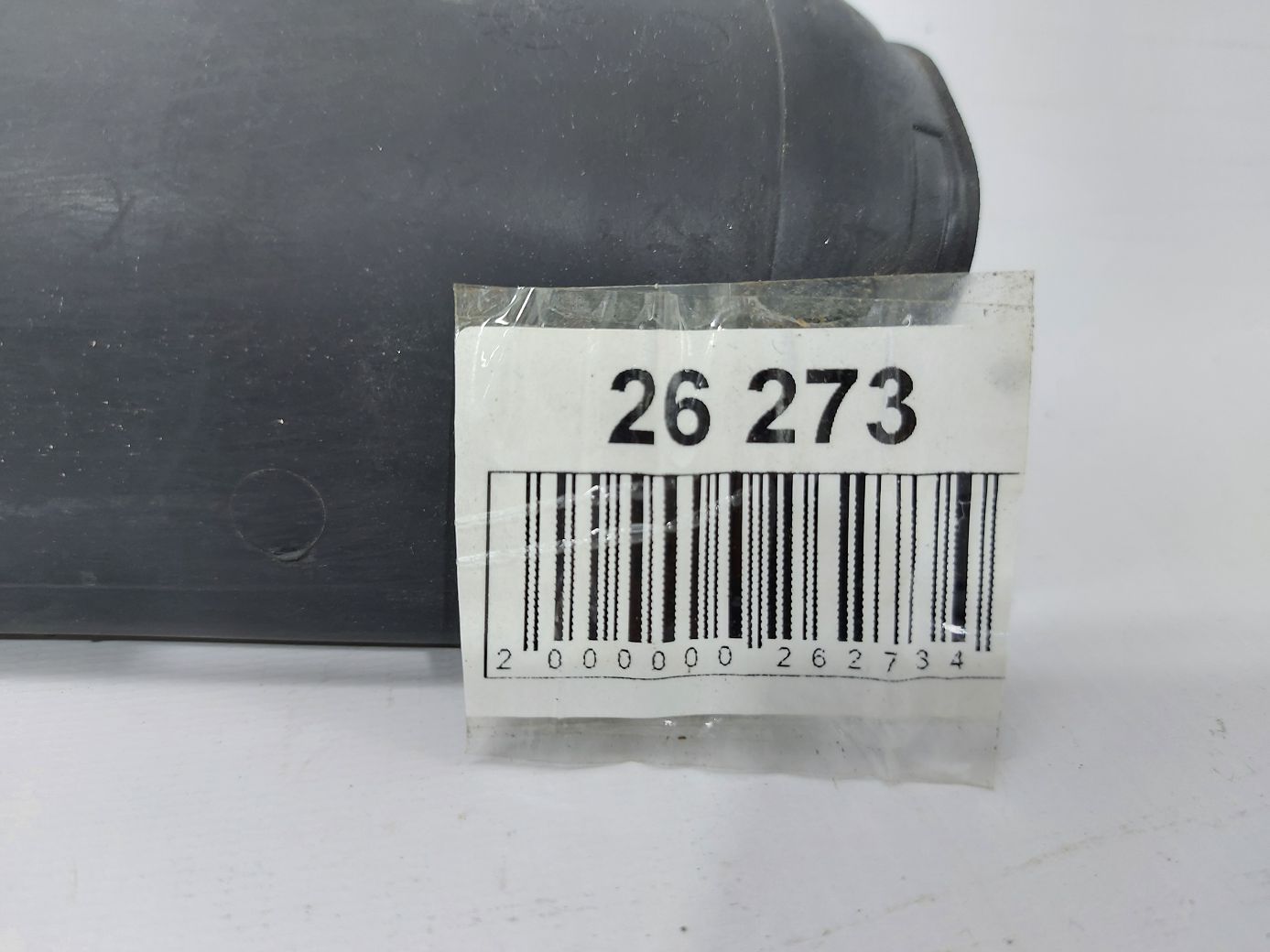 Volt Коврик в торпеде (резиновый) Chevrolet Volt 2011-2015 20836917 Chevrolet Volt 3