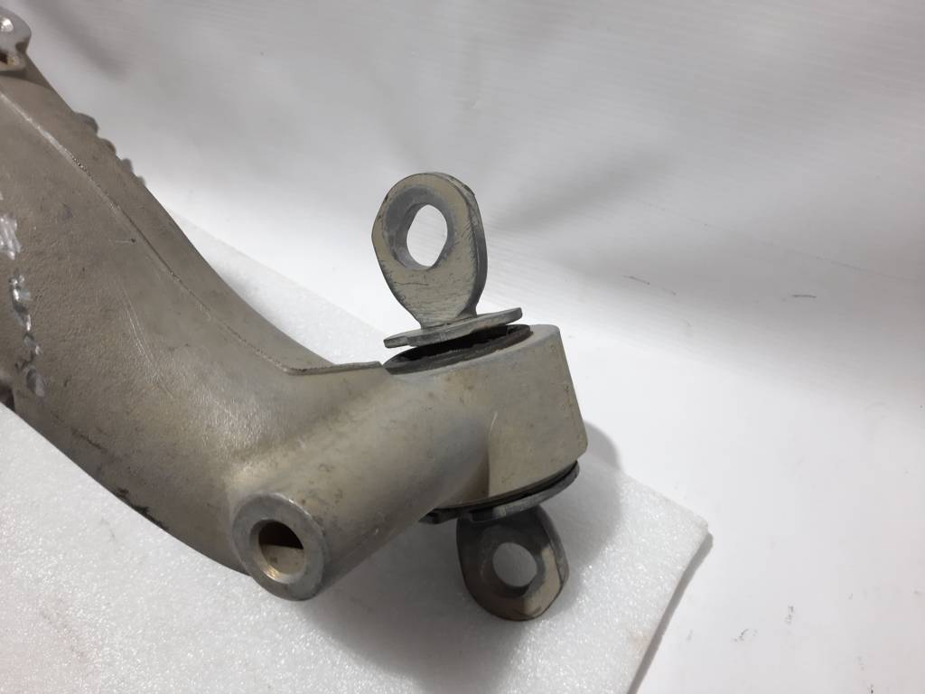 Dart Поворотный кулак задний левый Dodge Dart 2013-2019 68204867AC Dodge Dart 46