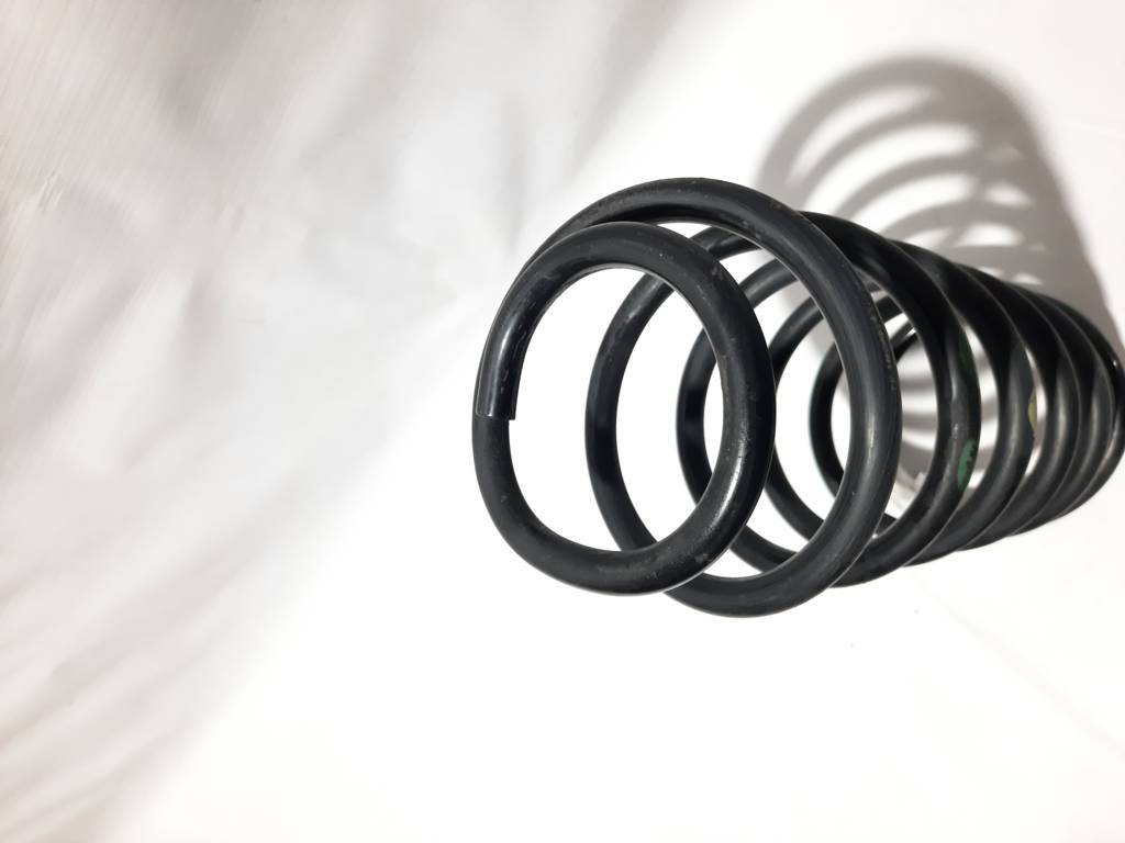 Veloster Пружина задня ліва/права Hyundai Veloster 2012 553302V200 DS Hyundai Veloster 7