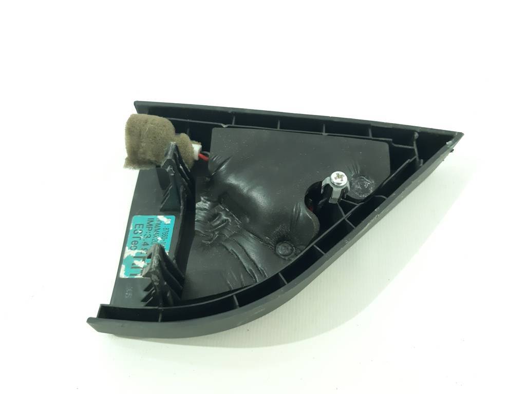 Forte koup Заглушка дзеркала двері передньої правої Kia Forte Koup 2010-2013 876601M200 Kia Forte Koup 2