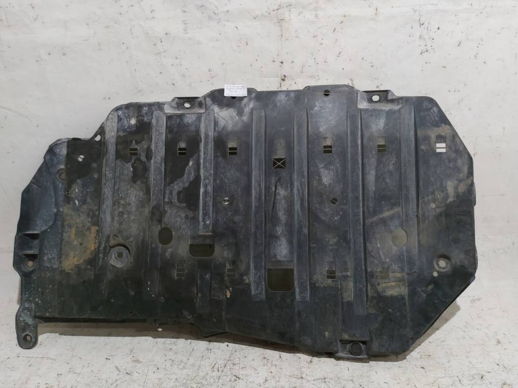 Cr-z. Захист днища задній Honda CR-Z 2011-2016 74645SZTG00 Honda CR-Z