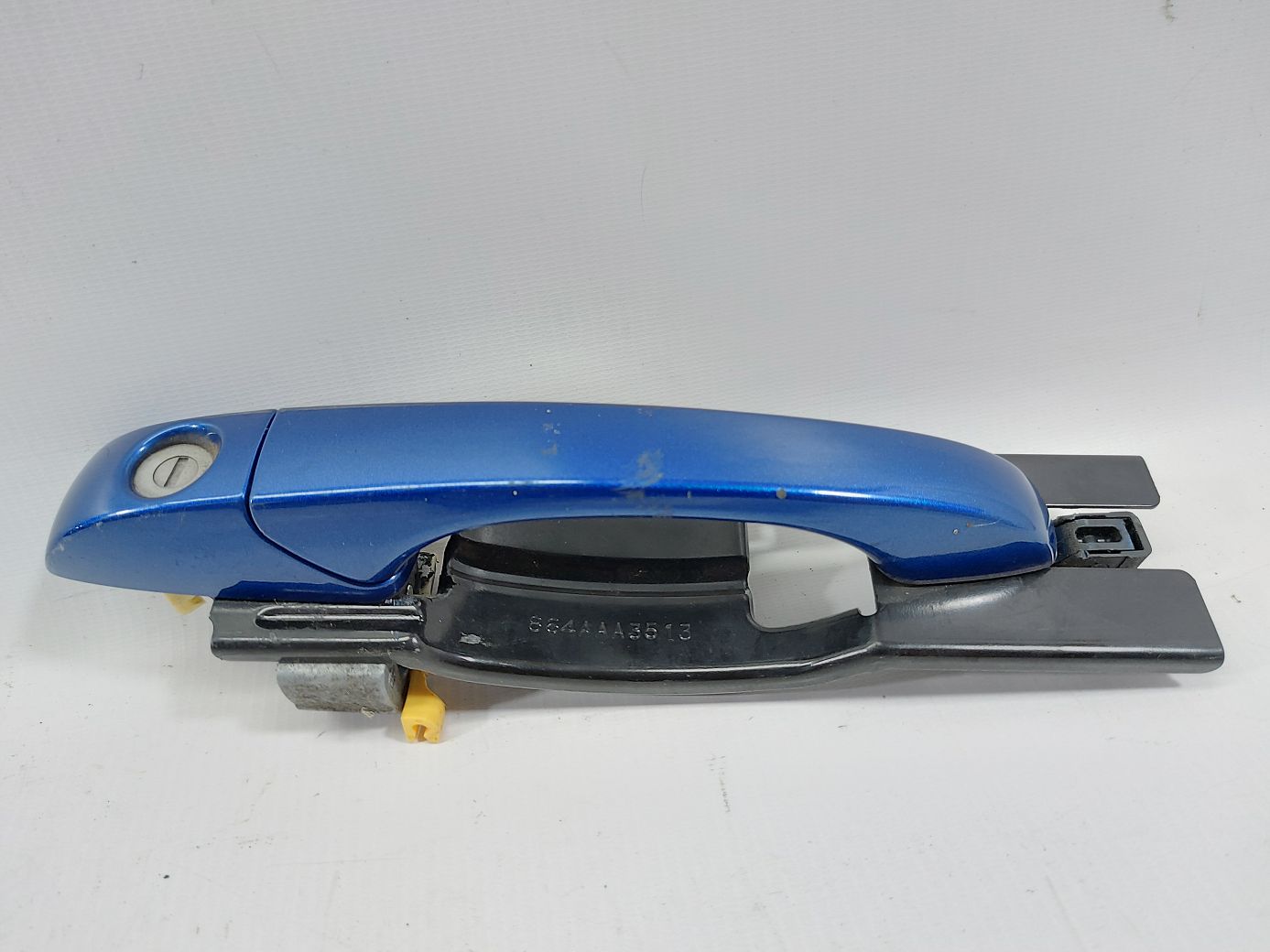 Avenger. Ручка дверей передньої лівої зовнішня (синя) Dodge Avenger 2013-2014 1KR95KCLAD Dodge Avenger Avenger. Ручка дверей передньої лівої зовнішня (синя) Dodge Avenger 2013-2014 1KR95KCLAD Dodge Avenger