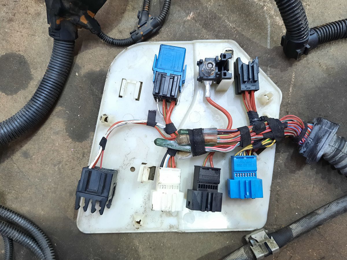 7 series Проводка двигателя BMW 7 2012 12517601256 BMW 7 5