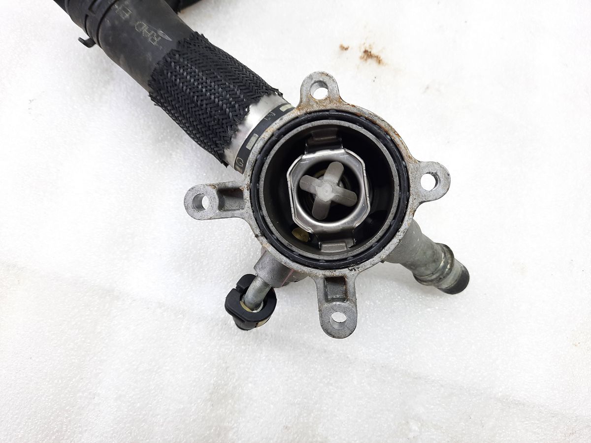 Dart Термостат системы охлаждения Dodge Dart 2013-2019 5047861AC Dodge Dart 3