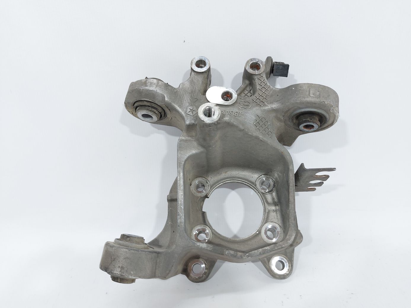 200 limited. Поворотный кулак задний правый Chrysler 200 Limited 2015-2017 68200070AD Chrysler 200 Limited