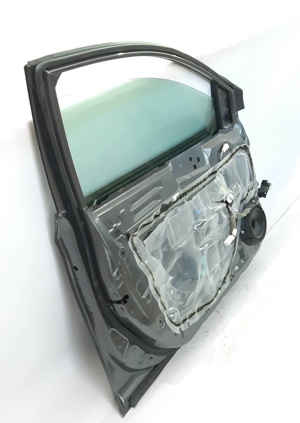 Sentra Дверь передняя левая Nissan Sentra 2013-2014 H01013SGMA Nissan Sentra 13