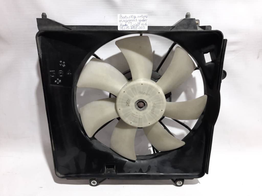 Insight Вентилятор системи охолодження правий Honda Insight 2010-2014 38615RBJ003 Honda Insight 4