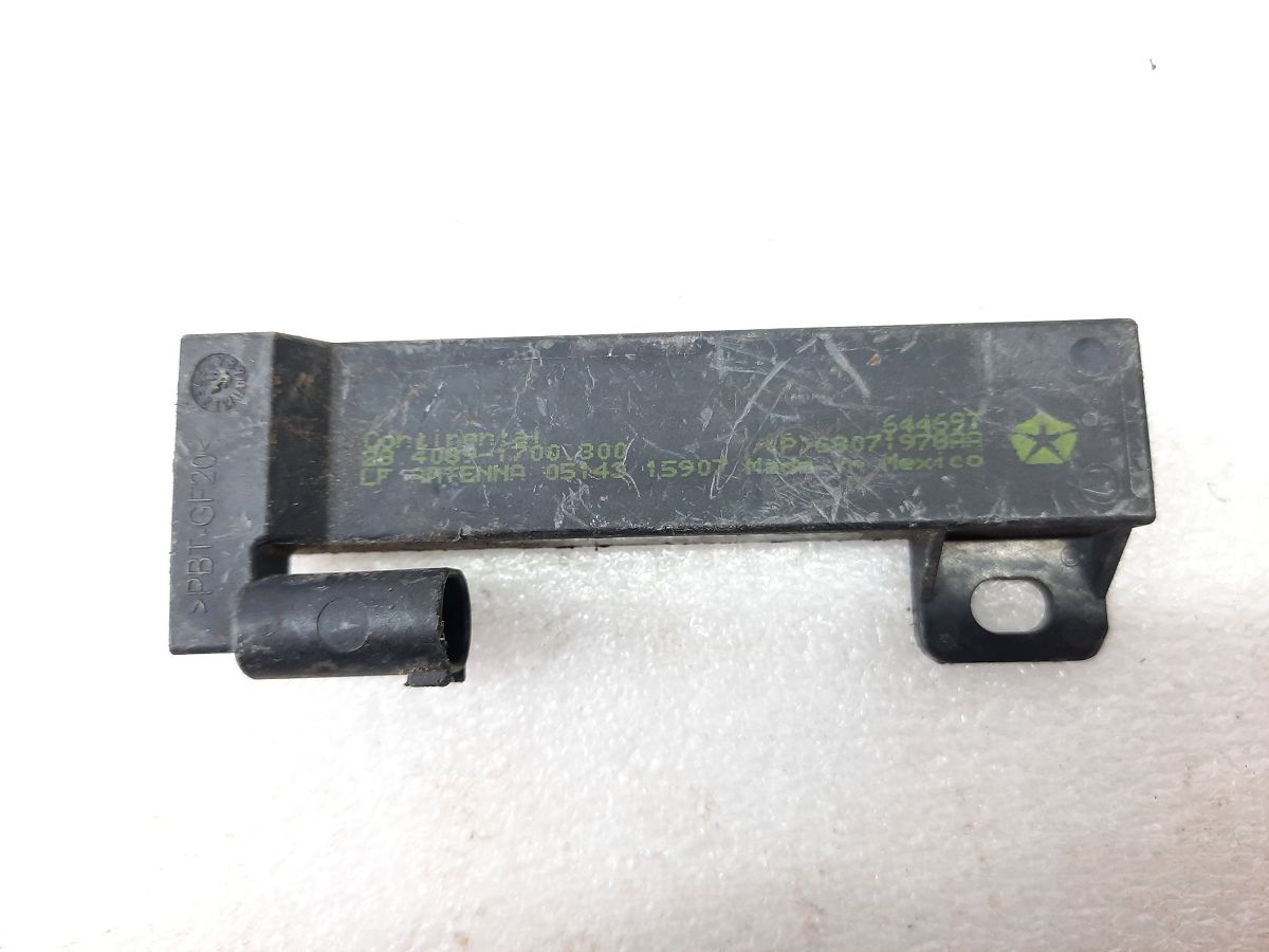 Charger Підсилювач антени Dodge Charger 2011-2021 68071978AA Dodge Charger 3 Charger Підсилювач антени Dodge Charger 2011-2021 68071978AA Dodge Charger 3