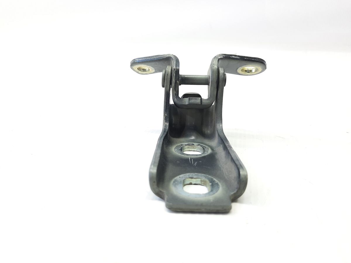 Ats Петля двери передней правой/левой верх/низ Cadillac ATS 2005-2021 13501712 Cadillac ATS 6