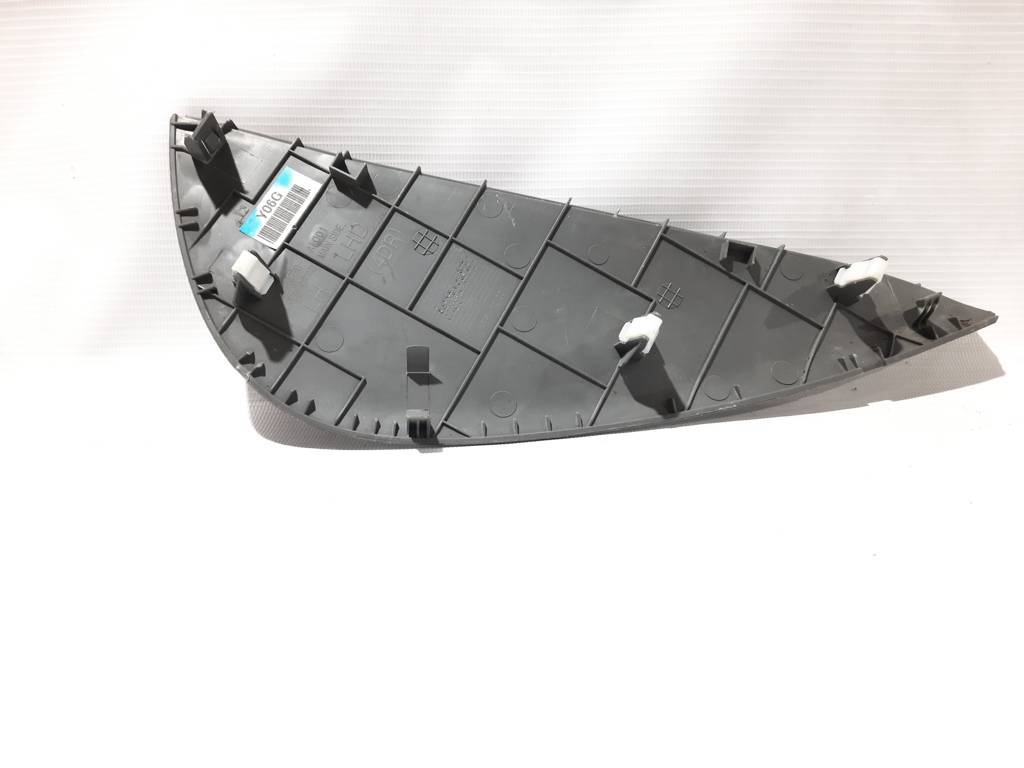 Forte Накладка торпеды боковая левая Kia Forte 2017-2018 84780A7060BGG Kia Forte 2
