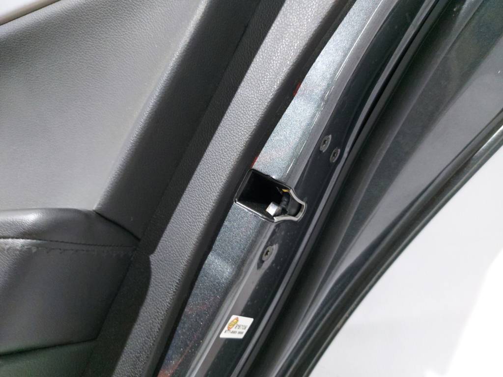 Ats Двері задні права в зборі Cadillac ATS 2013-2018 84007418 Cadillac ATS 44