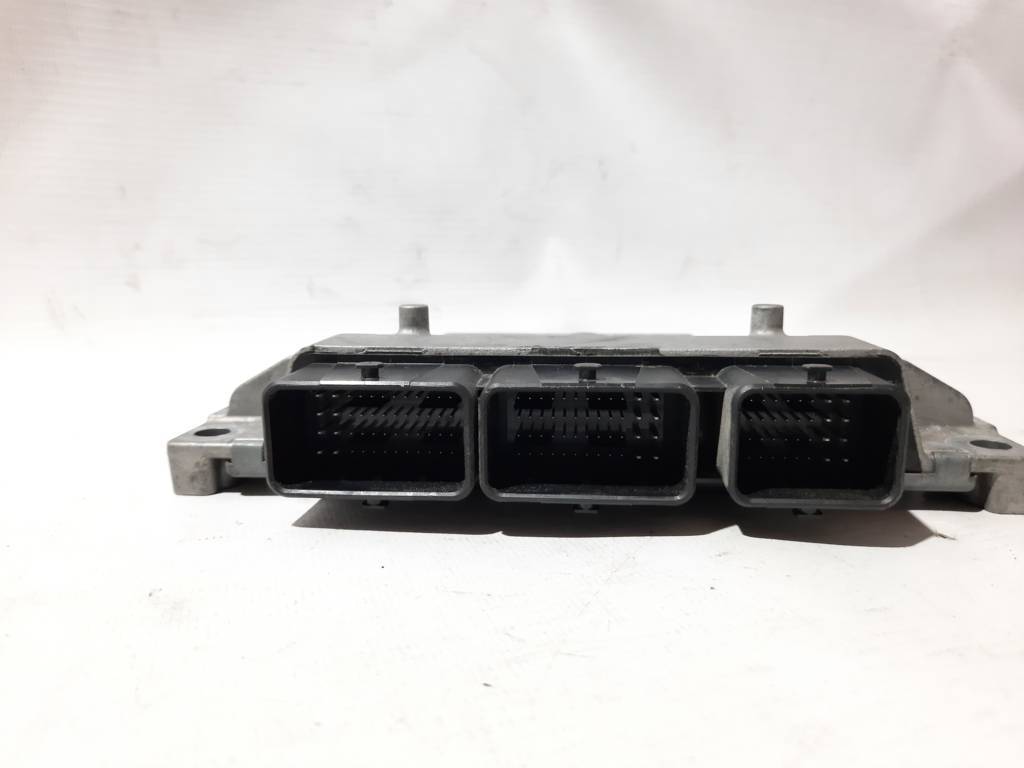 Fusion hybrid Блок керування двигуном Ford Fusion Hybrid 2013-2016 DS71-12B684-AB Ford Fusion Hybrid 5
