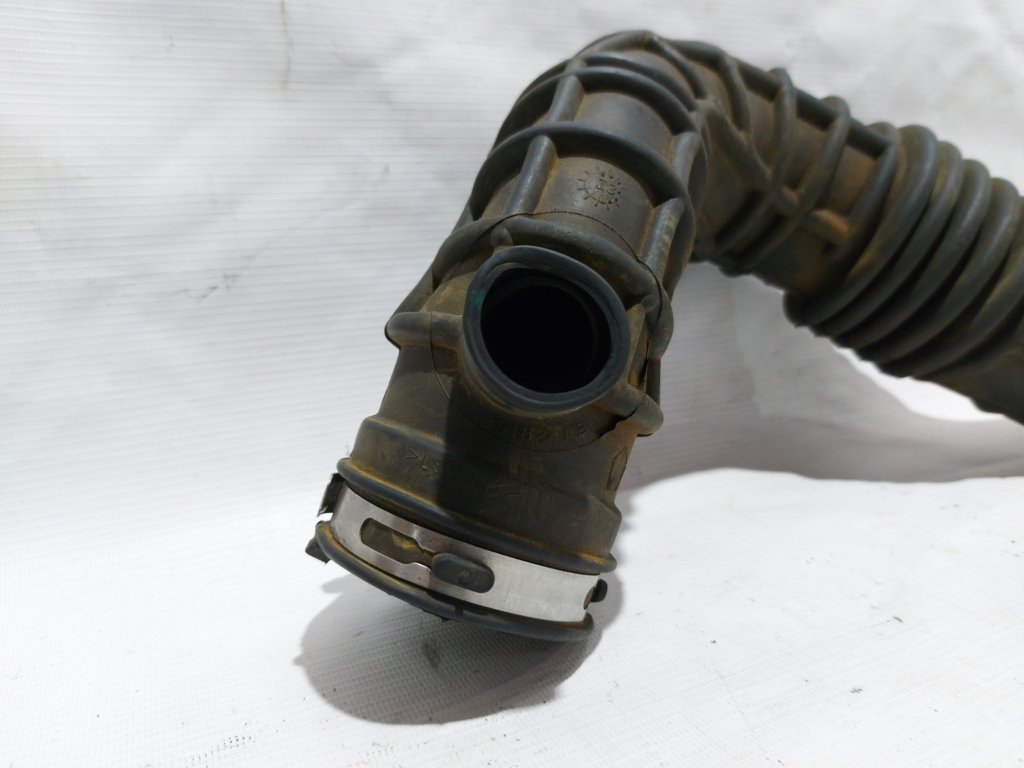 Avenger Патрубок повітряного фільтра (гофра) Dodge Avenger 2008-2014 4891635AC Dodge Avenger 5