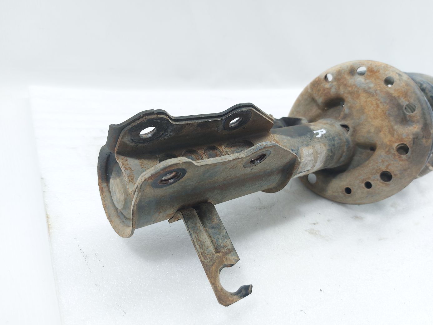 Regal Стійка амортизатора передня права (у зборі) Buick Regal 2012-2017 13328352 Buick Regal 2 Regal Стійка амортизатора передня права (у зборі) Buick Regal 2012-2017 13328352 Buick Regal 2