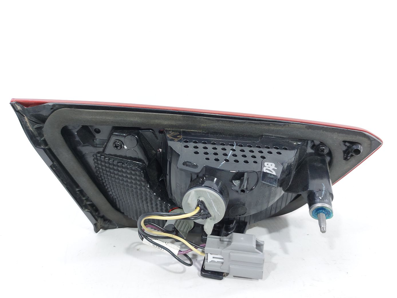 Malibu Фонарь крышки багажника правый Chevrolet Malibu 2016-2021 84130997 Chevrolet Malibu 5