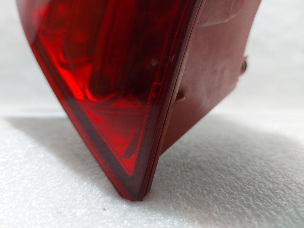 Товари з дефектами Ліхтар задній правий (дефект) BMW 7 2012 63217182202 BMW 7 6 Товари з дефектами Ліхтар задній правий (дефект) BMW 7 2012 63217182202 BMW 7 6