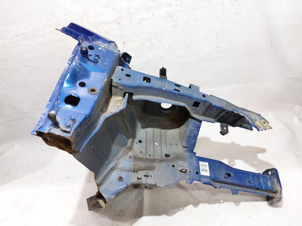 200 limited. Чверть передня права Chrysler 200 Limited 2015-2017 68267070AB Chrysler 200 Limited