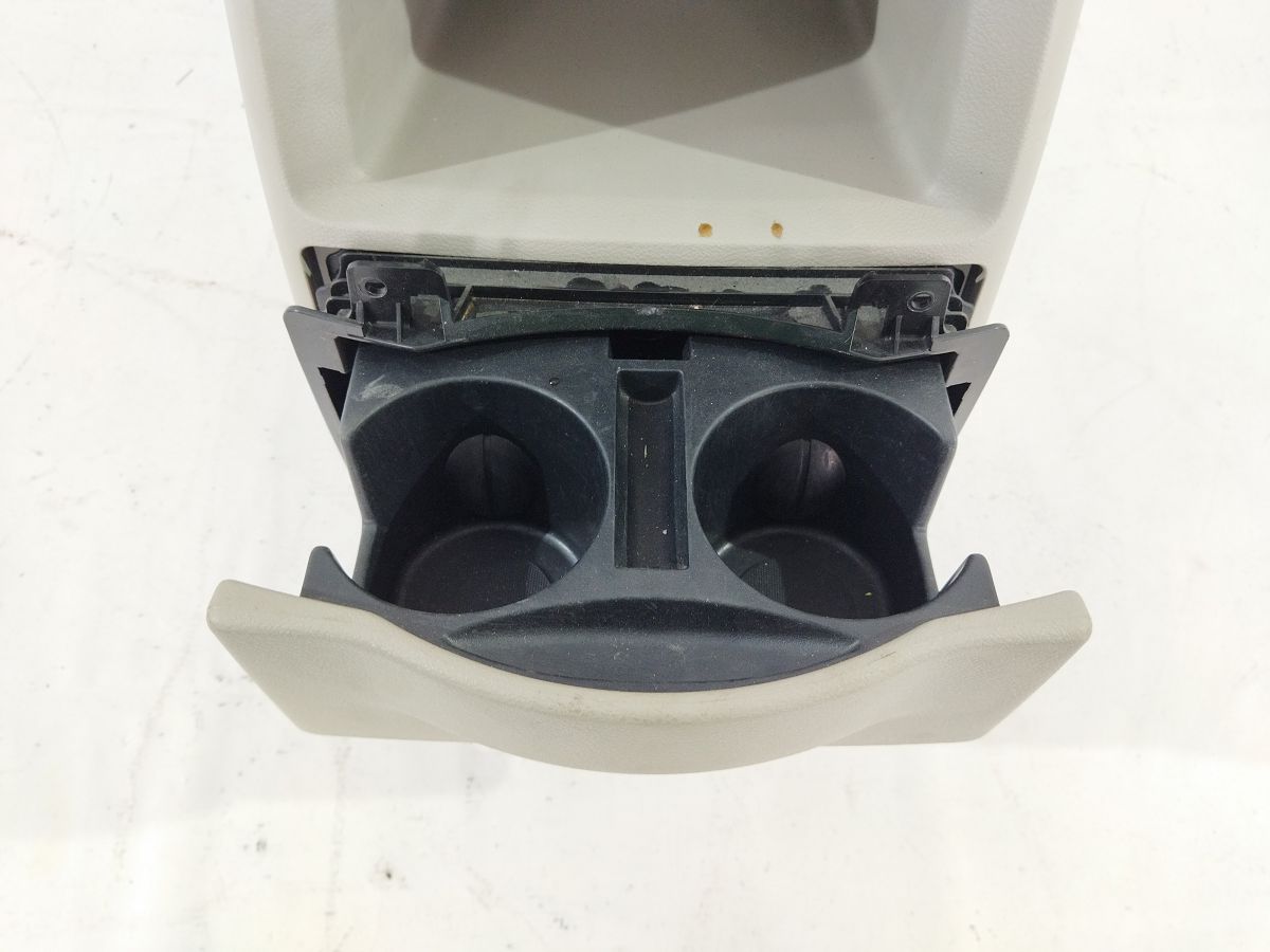 Grand caravan Консоль нижня Dodge Grand Caravan 2017 1QL59BD1AC Dodge Grand Caravan 5 Grand caravan Консоль нижня Dodge Grand Caravan 2017 1QL59BD1AC Dodge Grand Caravan 5