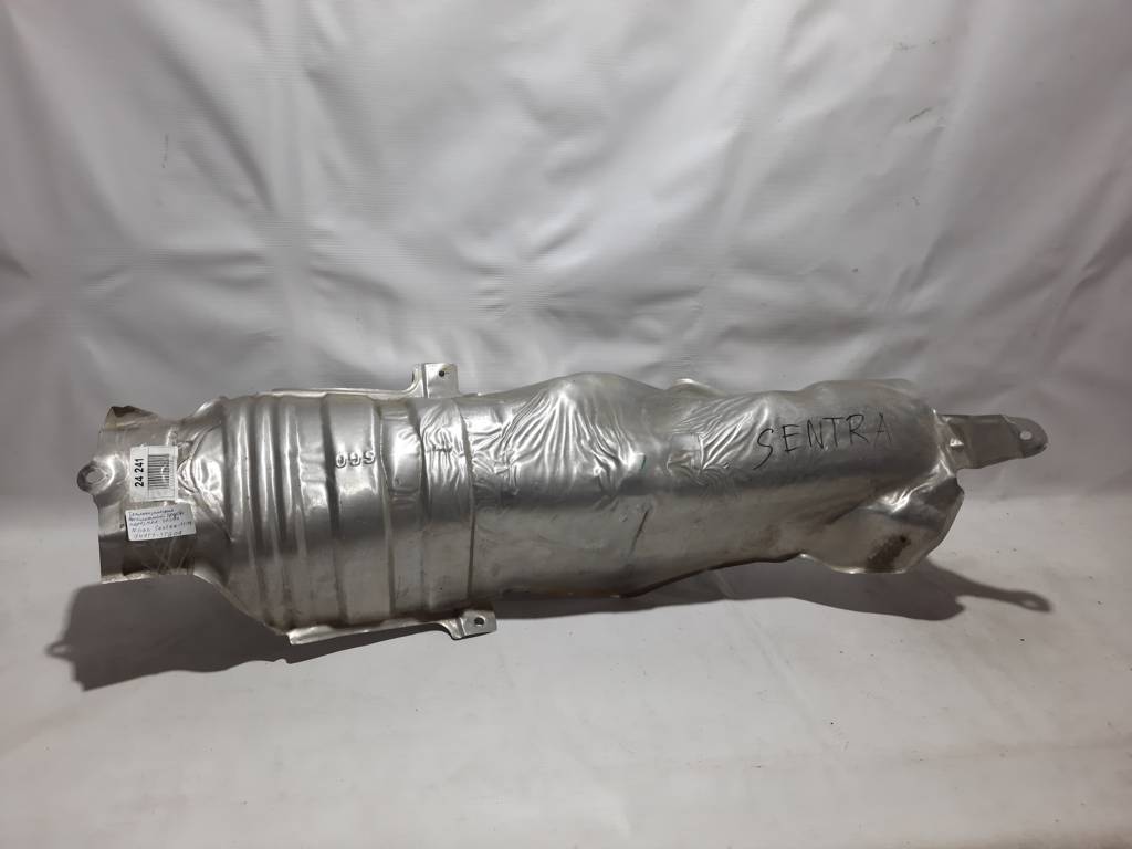 Sentra Теплоизоляция выхлопной трубы передняя часть Nissan Sentra 2013-2019 747513SG0A Nissan Sentra 1