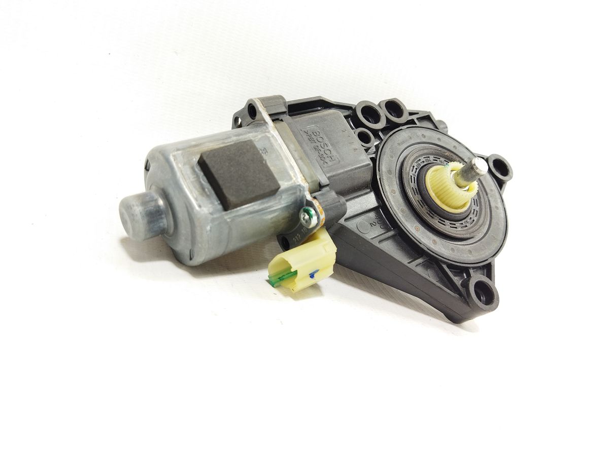 Sorento Моторчик склопідйомника двері задньої правої Kia Sorento 2011-2015 834601U000 Kia Sorento 2 Sorento Моторчик склопідйомника двері задньої правої Kia Sorento 2011-2015 834601U000 Kia Sorento 2