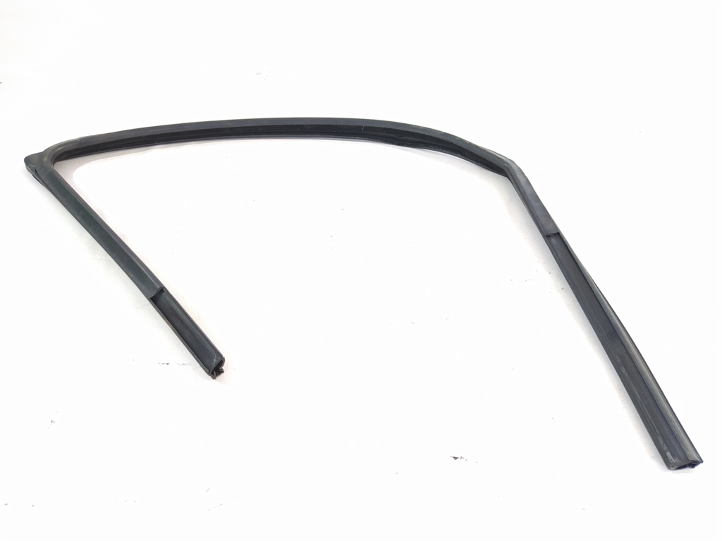 Compass Уплотнительная резинка стекла двери передней левой Jeep Compass 2007-2017 5074657AF Jeep Compass 8